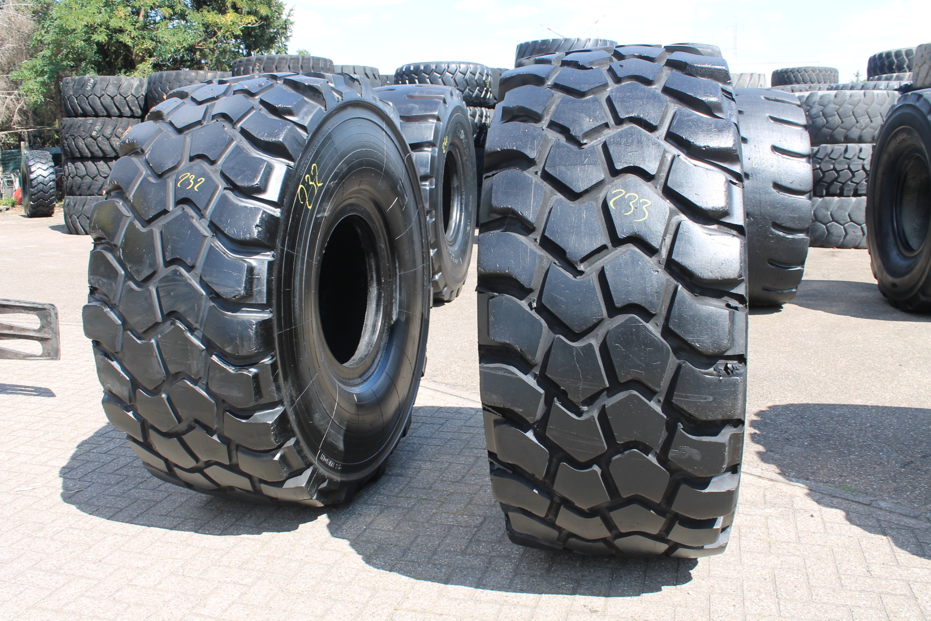 29.5R25 Marangoni MADN